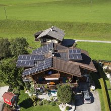 Aufnahmen von Solaranlagen in Unken